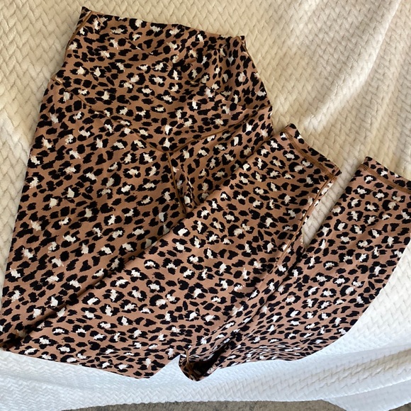 Offline by Aerie Leggings - Picture 5 of 9